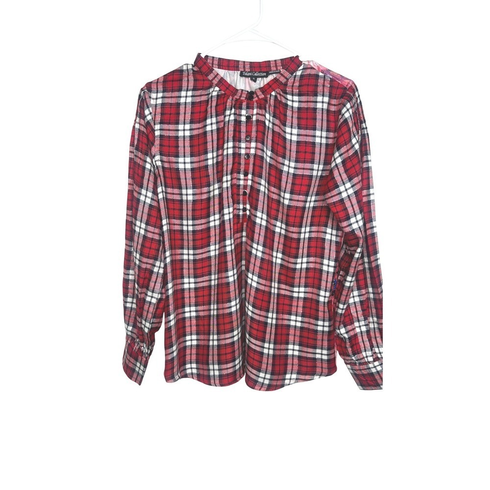 NWT. Tolani Collection Red Plaid Button Up Top Floral Print Back Women's Small
